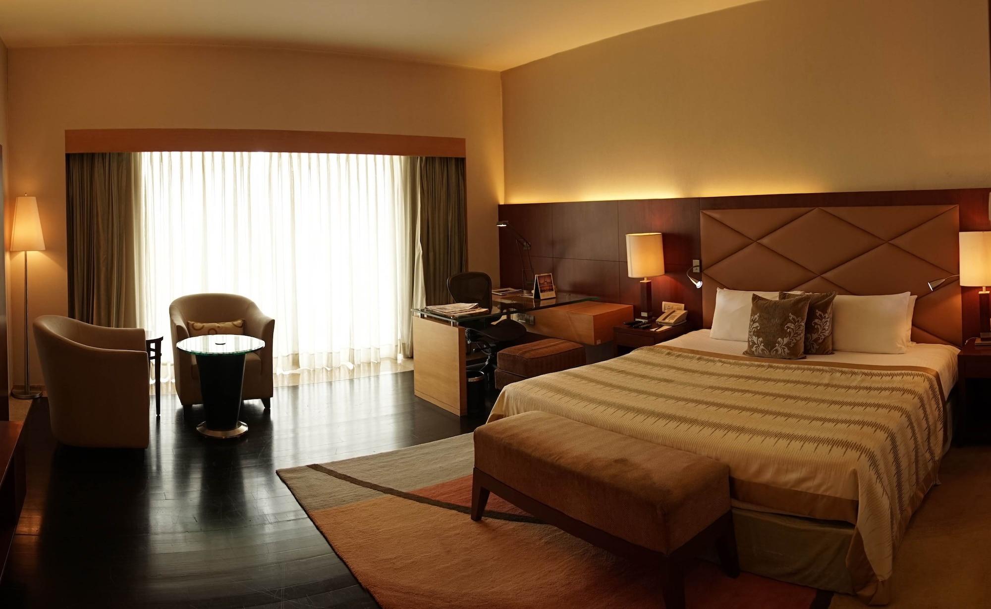 ホテル タージ チャンディーガル Chandīgarh エクステリア 写真 A room at the Taj Bengal