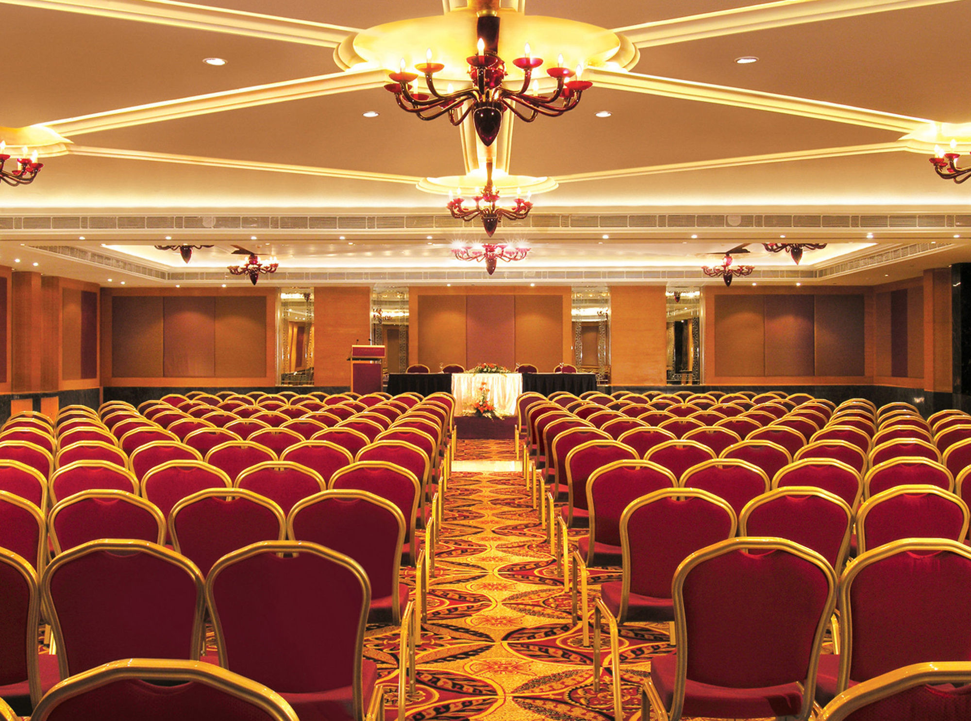 ホテル タージ チャンディーガル Chandīgarh 設備 写真 The Grand Ballroom