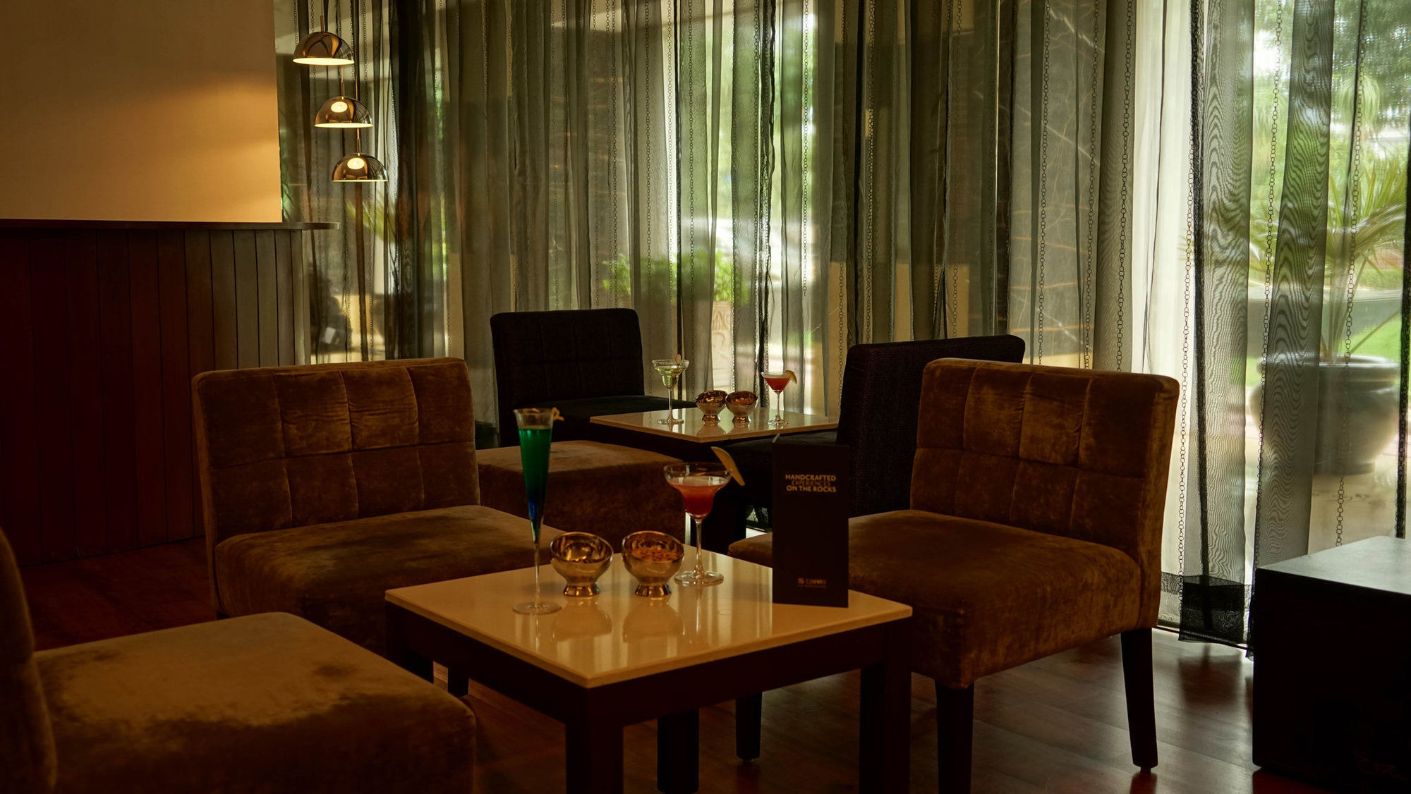 ホテル タージ チャンディーガル Chandīgarh エクステリア 写真 The lobby